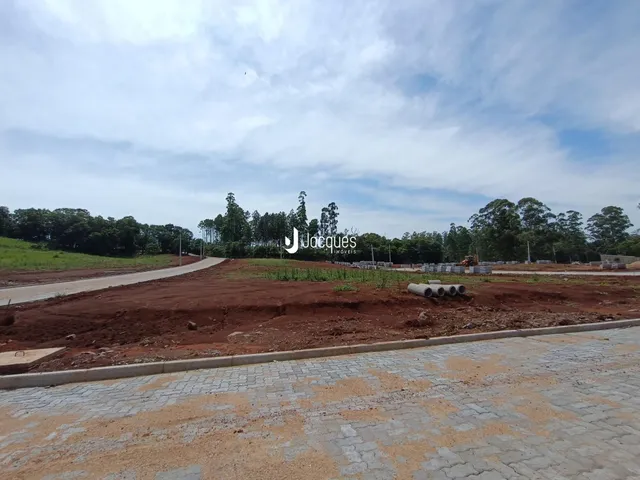 Vista de terreno em área de desenvolvimento no Lajeado, Brasil.