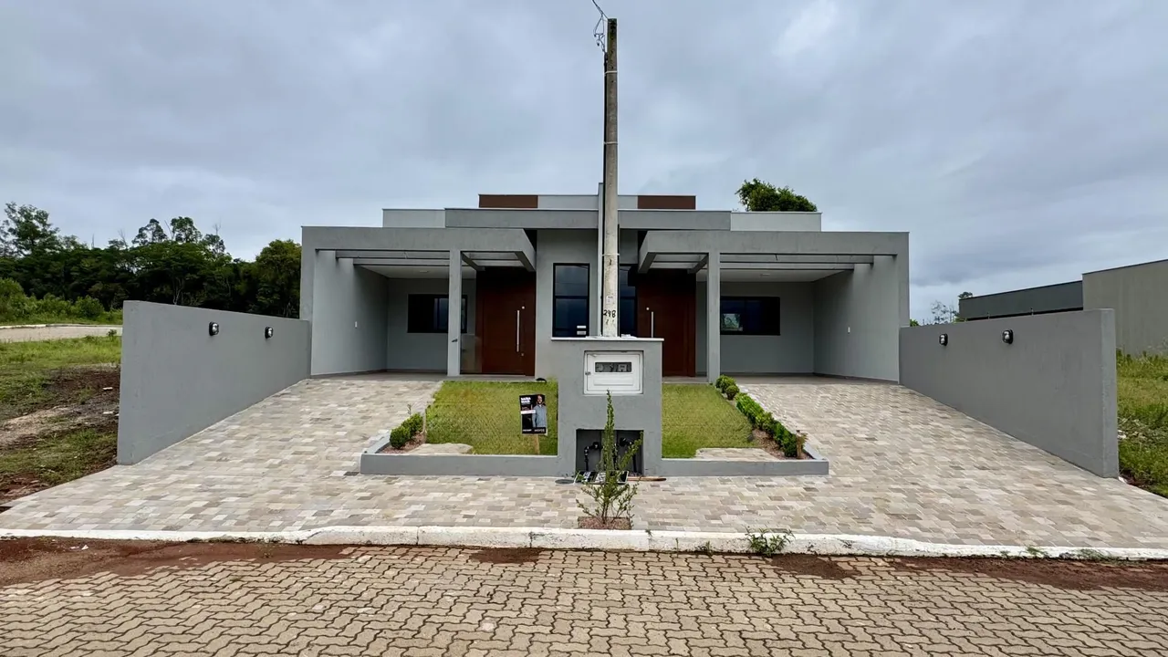 Casa geminada com 3 dormitórios, foto 1