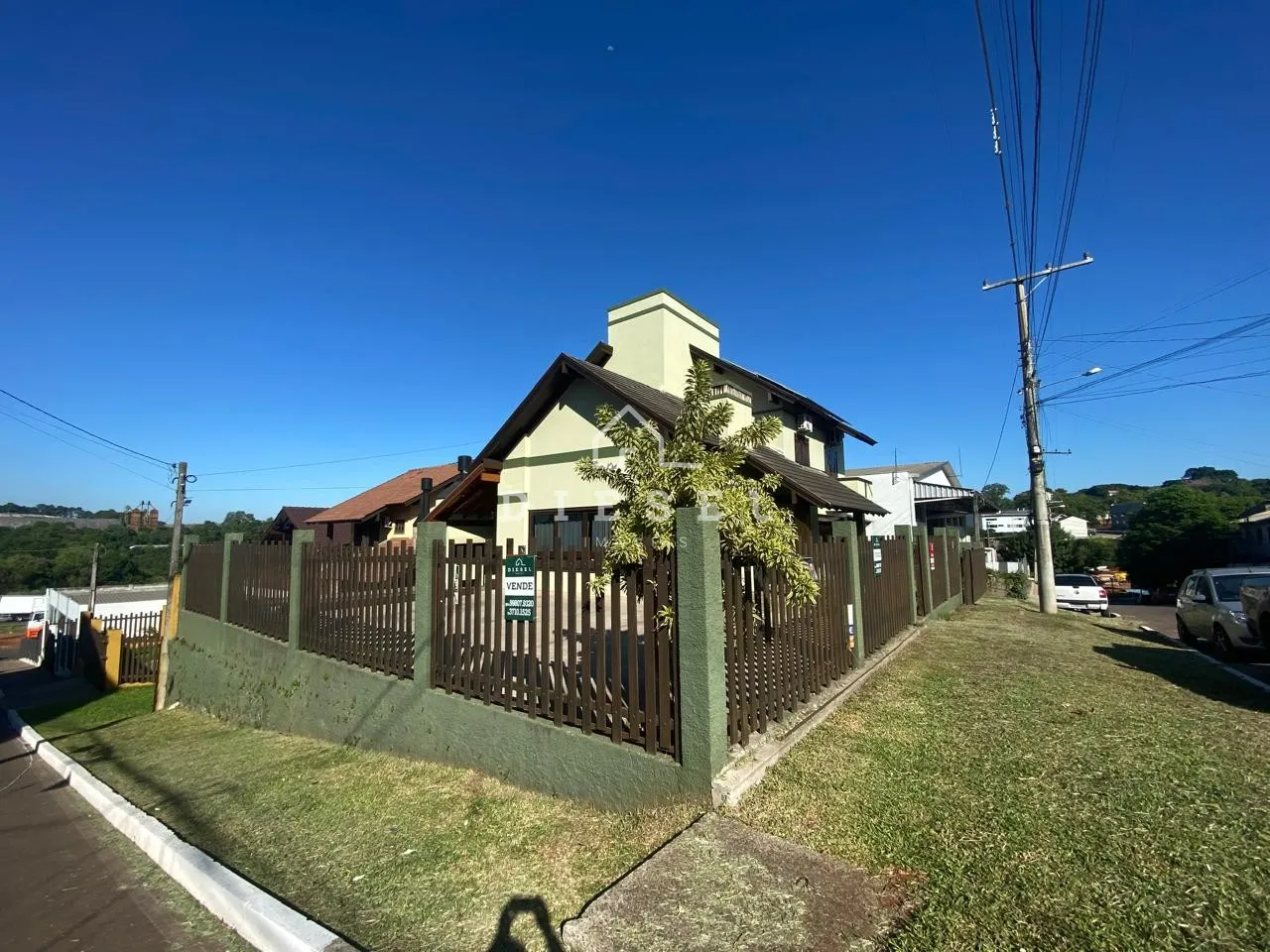 Casa com 3 dormitórios, foto 1