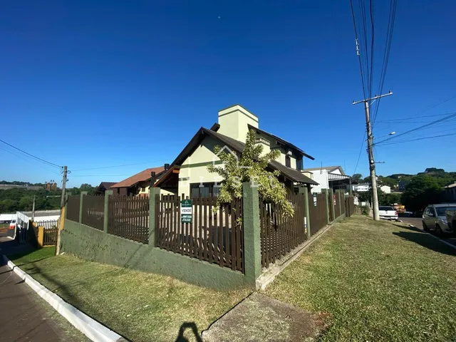 Casa com 3 dormitórios