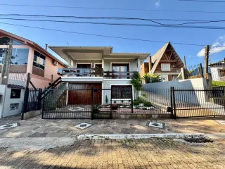 Casa com 3 dormitórios, foto 1