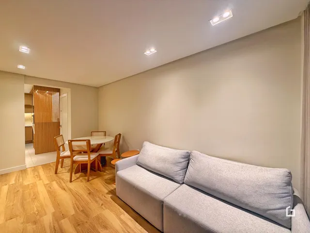 Apartamento com 2 dormitórios, foto 4