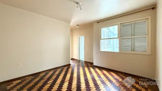 Apartamento com 2 dormitórios, foto 2