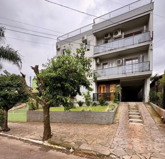 Apartamento com 4 dormitórios