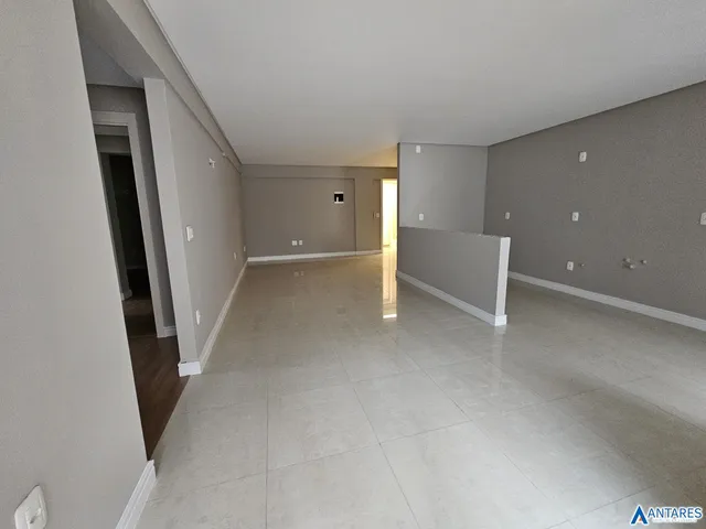 Apartamento com 3 dormitórios, foto 5