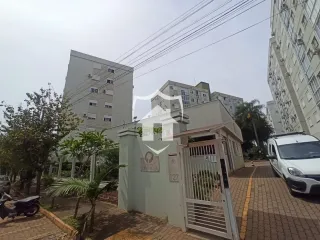 Apartamento com 2 dormitórios, foto 1
