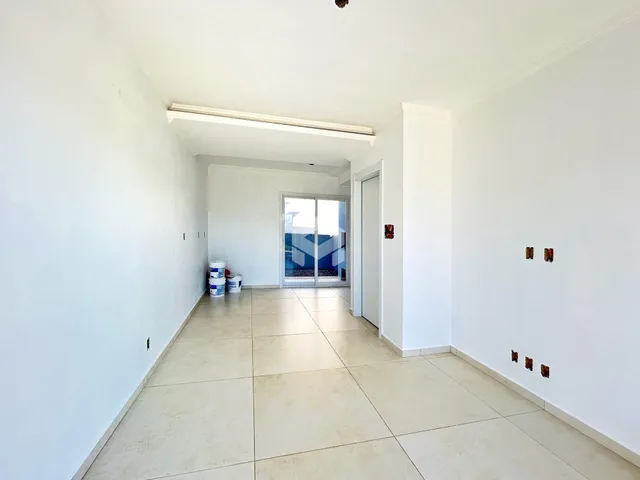 Foto do corredor interno de uma residência em Lajeado, Brasil.