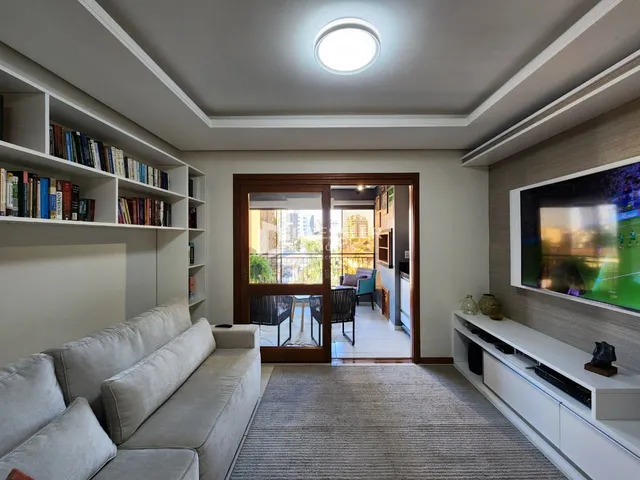 Apartamento com 2 dormitórios, foto 2