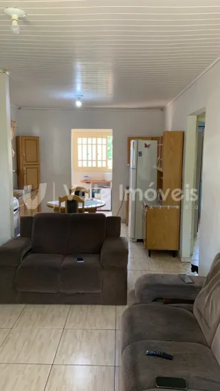 Casa com 2 dormitórios