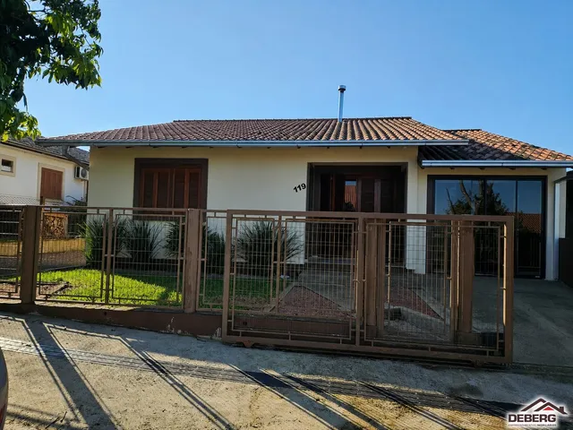 Casa com 3 dormitórios