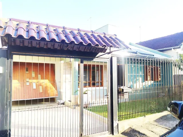 Casa com 4 dormitórios