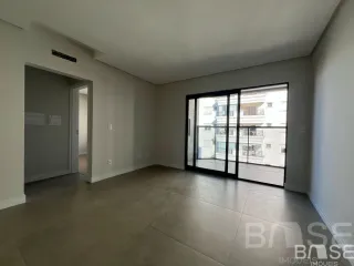 Apartamento com 2 dormitórios, foto 2
