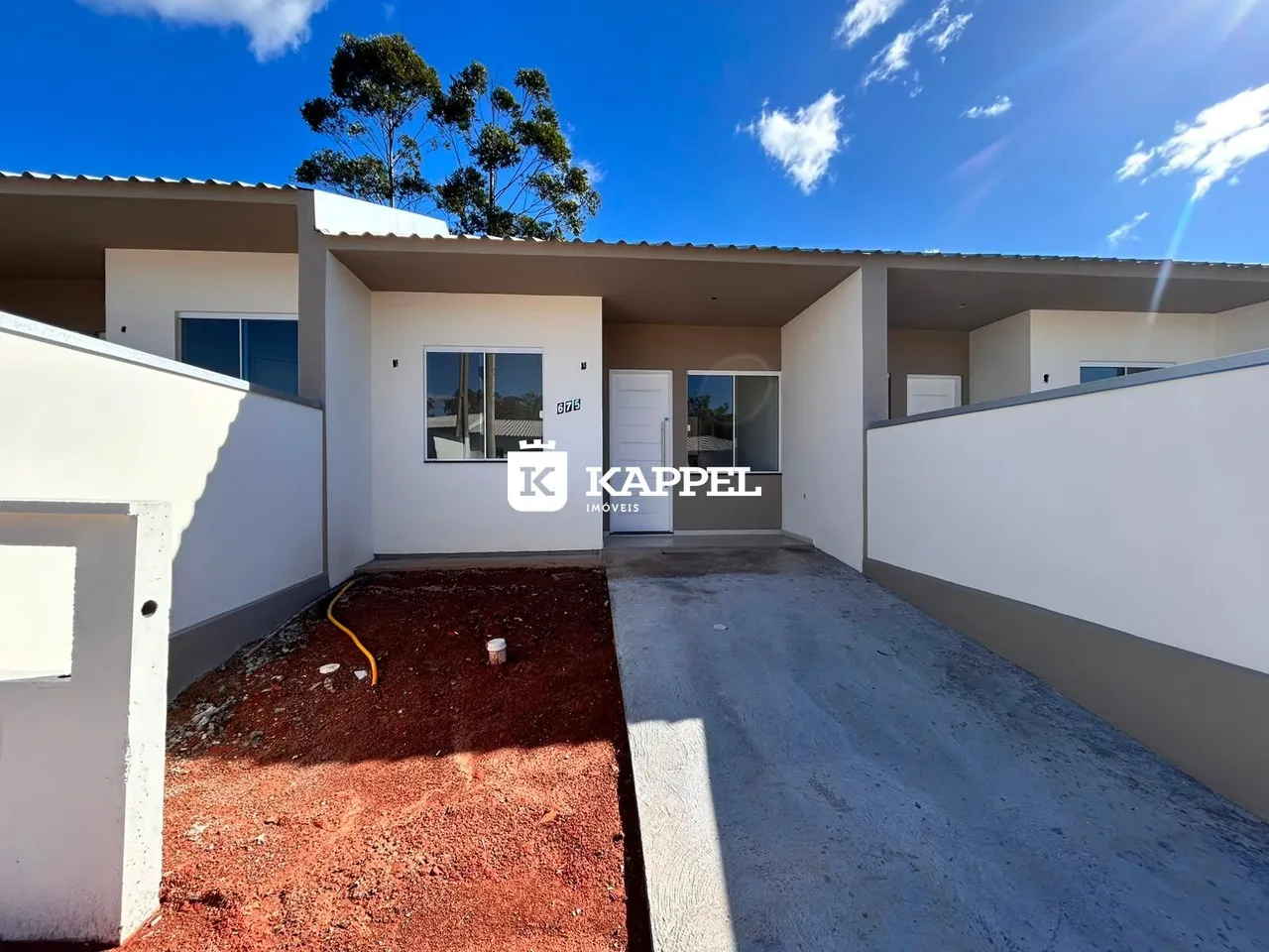 Casa geminada com 2 dormitórios, foto 1