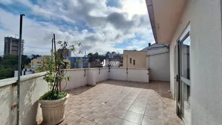 Foto da área externa de uma varanda em Lajeado.