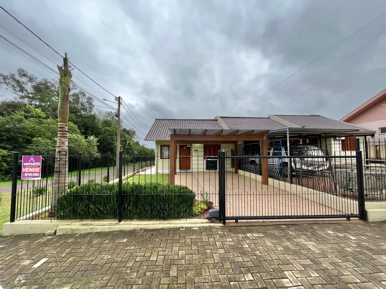 Casa geminada com 2 dormitórios, foto 1