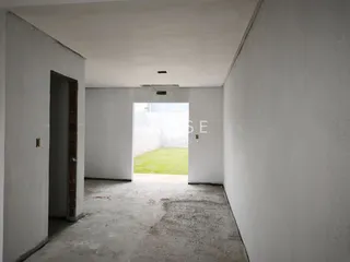 Hall de passagem interno de uma propriedade em Lajeado.