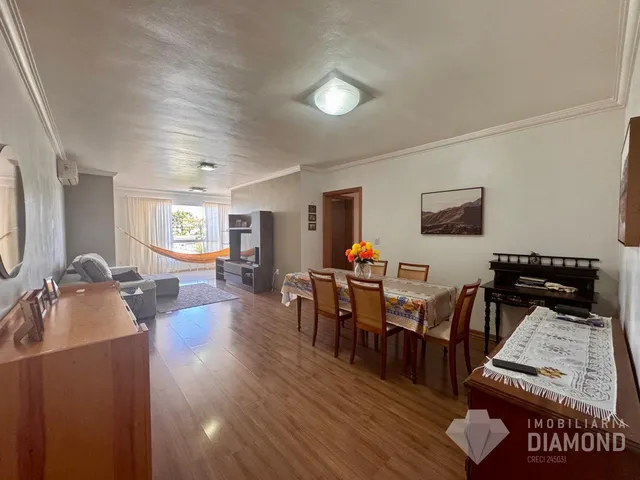 Apartamento com 3 dormitórios