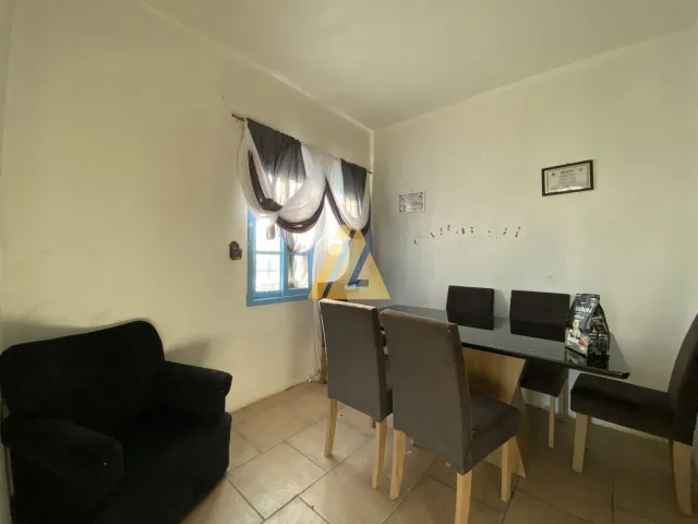 Casa com 4 dormitórios, foto 4