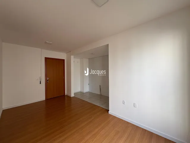 Apartamento com 2 dormitórios, foto 3