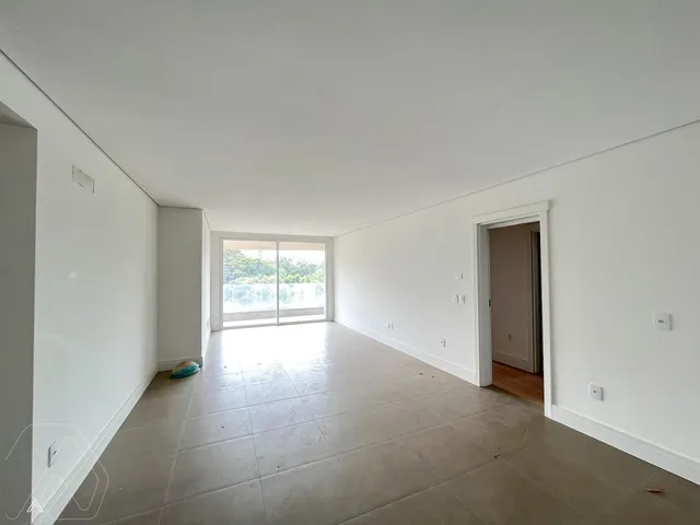 Apartamento com 3 dormitórios, foto 3