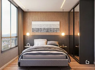 Quarto com cama grande e janela de grande porte.