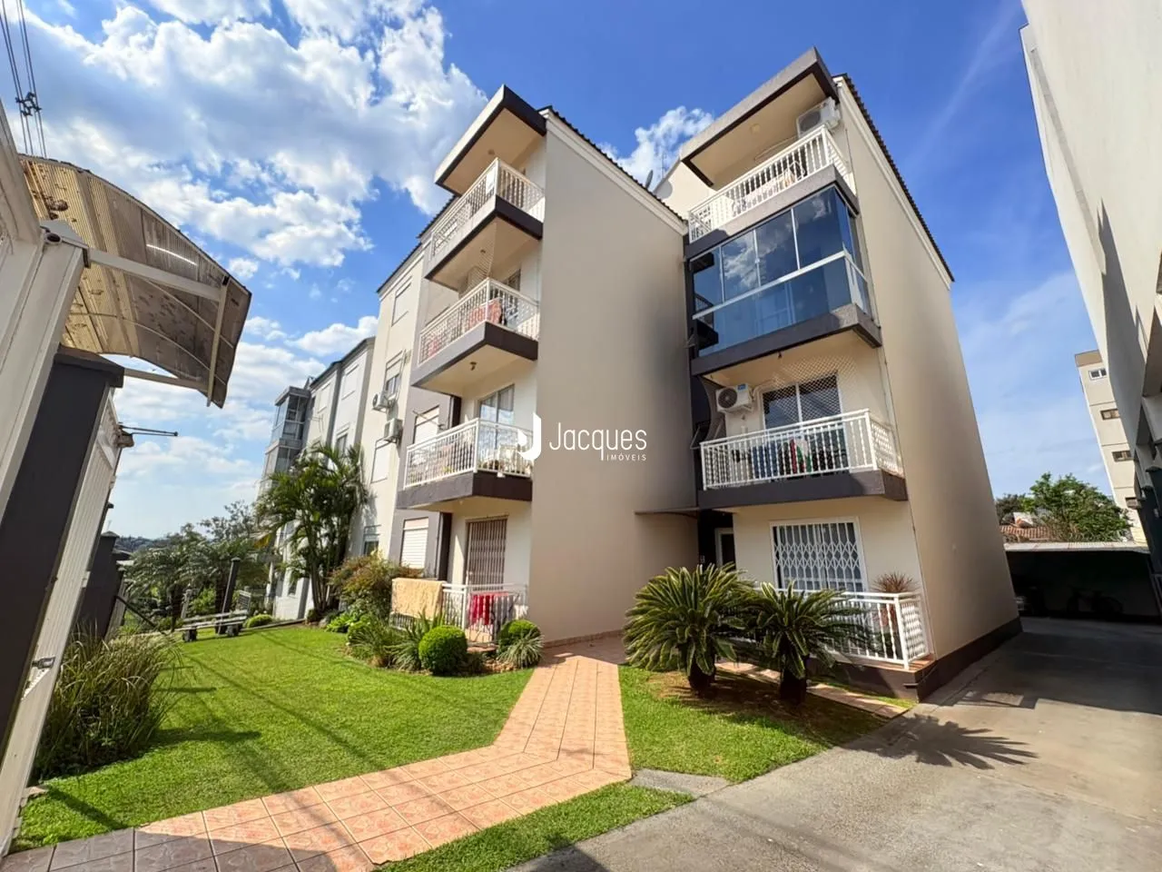 Apartamento com 3 dormitórios, foto 1