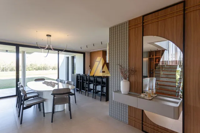 Casa com 4 dormitórios, foto 5