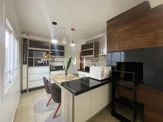 Vista da cozinha e sala de jantar de um imóvel em Lajeado.