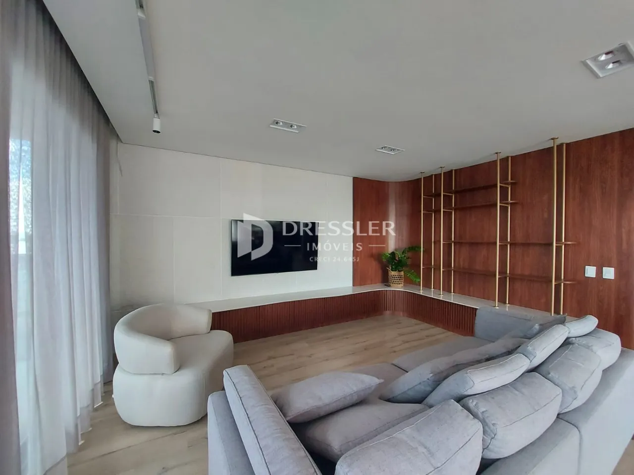 Apartamento com 3 dormitórios, foto 1