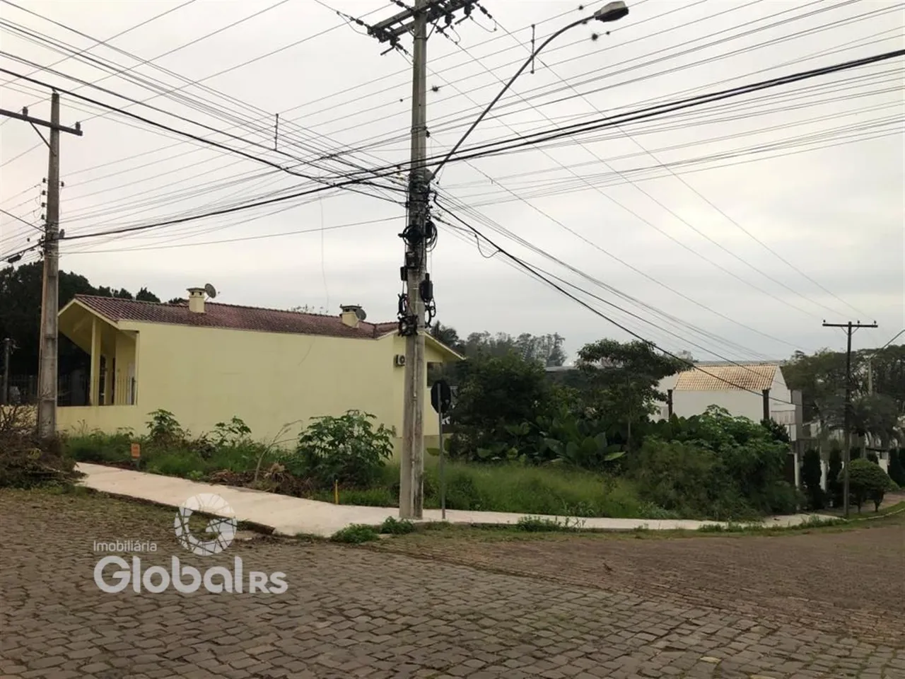 Fachada de uma casa em Lajeado, Brasil.