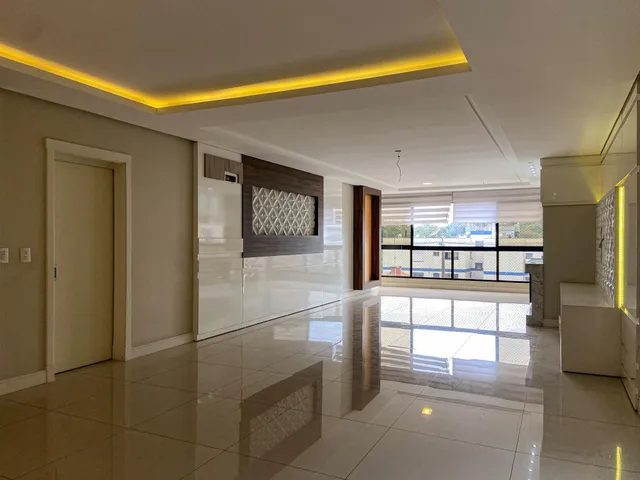 Apartamento com 4 dormitórios