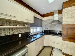 Casa com 5 dormitórios, foto 5