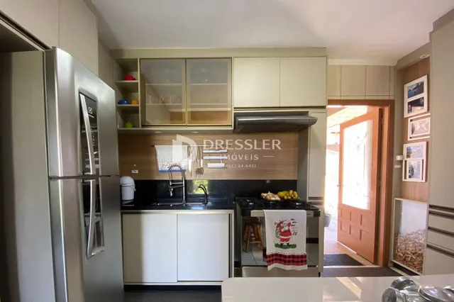 Casa com 4 dormitórios, foto 5