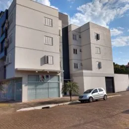 Fachada de um prédio residencial moderno em Lajeado, Brasil.