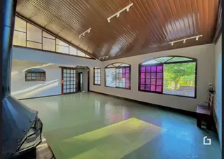 Casa com 4 dormitórios, foto 9