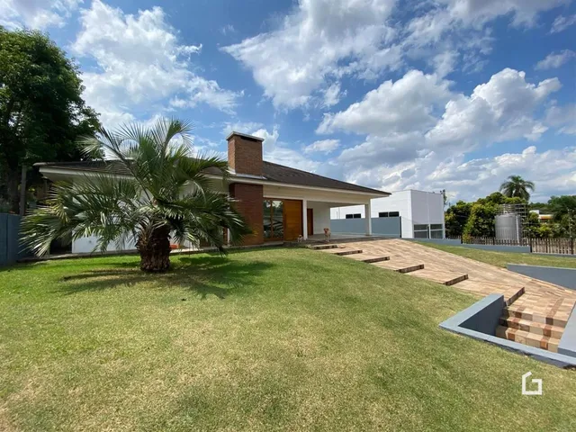 Casa com 3 dormitórios