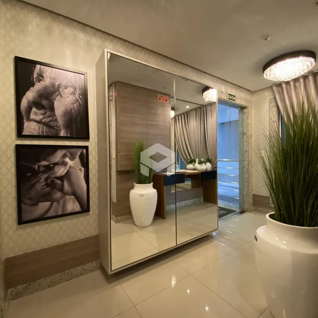 Apartamento com 3 dormitórios, foto 2