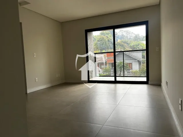 Apartamento com 2 dormitórios, foto 3