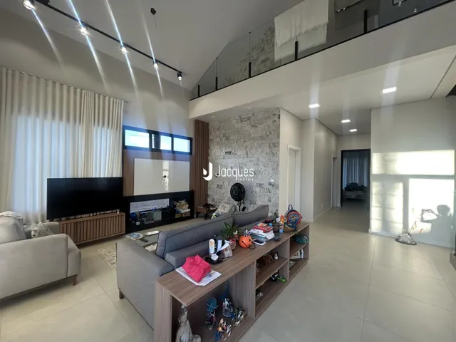Casa com 3 dormitórios, foto 2