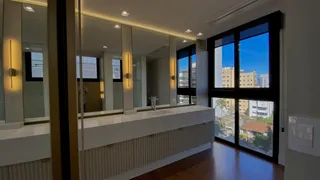Apartamento com 3 dormitórios, foto 30