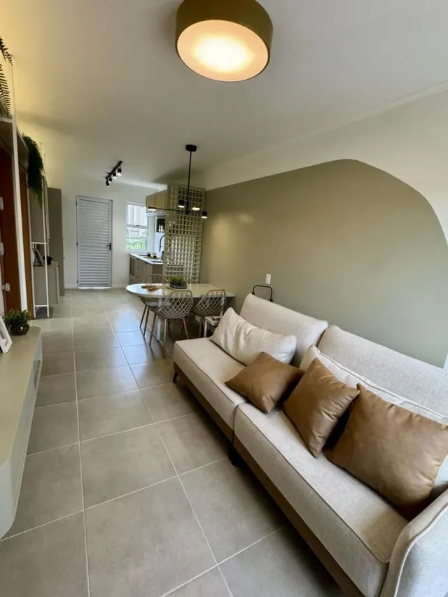 Casa com 2 dormitórios