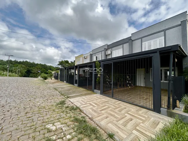 Sobrado com 2 dormitórios