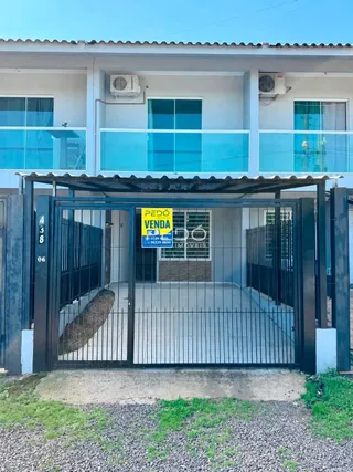 Fachada de um imóvel residencial em Lajeado, Brasil.