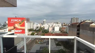 Vista da paisagem urbana de Lajeado, Brasil, a partir de um terraço.