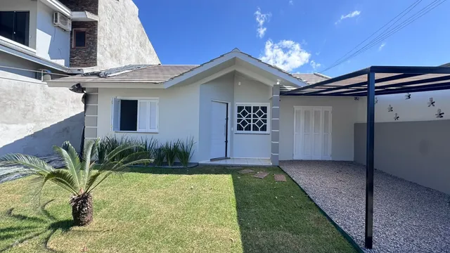 Casa com 3 dormitórios