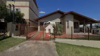Casa com 3 dormitórios, foto 1