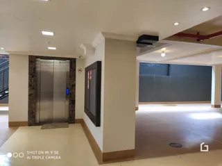 Hall de entrada de uma residência em Lajeado, Brasil.
