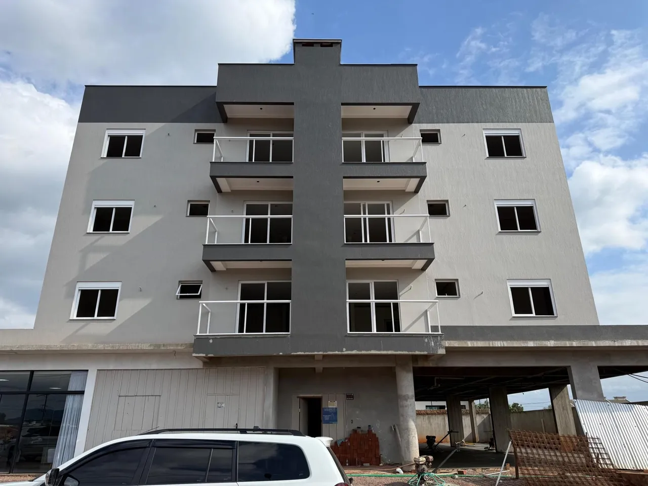 Apartamento com 2 dormitórios, foto 1