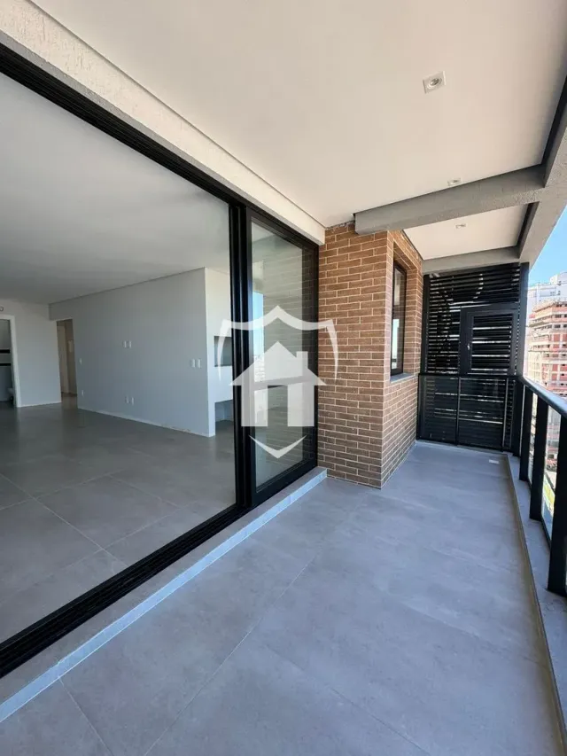 Apartamento com 3 dormitórios, foto 4