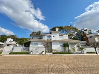 Fachada de uma residência em Lajeado, Brasil.